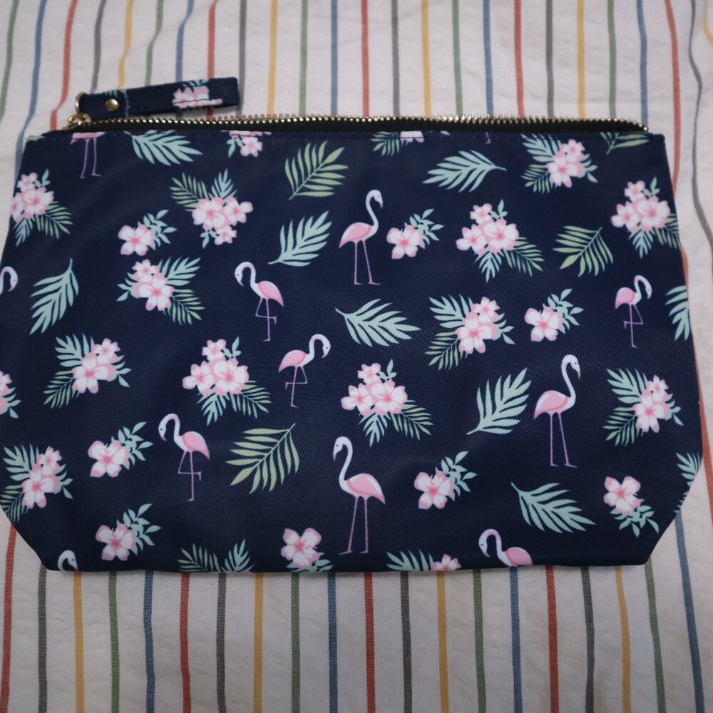 🌻3/$25🌻 FLAMINGO COSMETIC POUCH